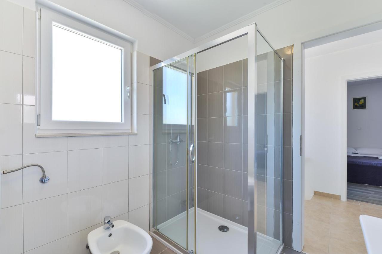 Apartments By The Sea Nin, Zadar - 13172 Exterior foto